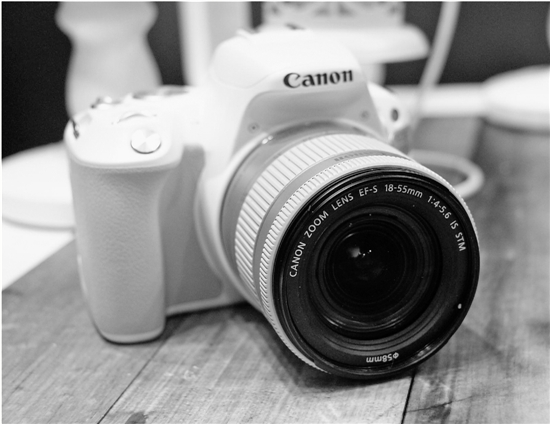 Ocena korzyści Canon 200D